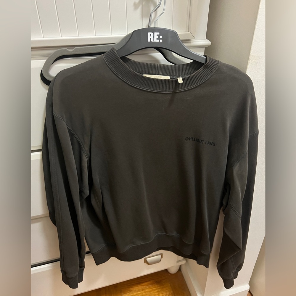 Helmut lang vintage crewneck. gently worn. in good condition. size L.